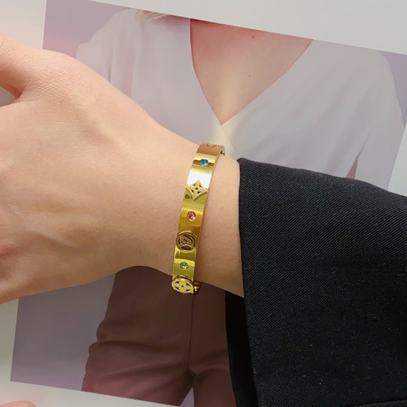 LV Bracelets